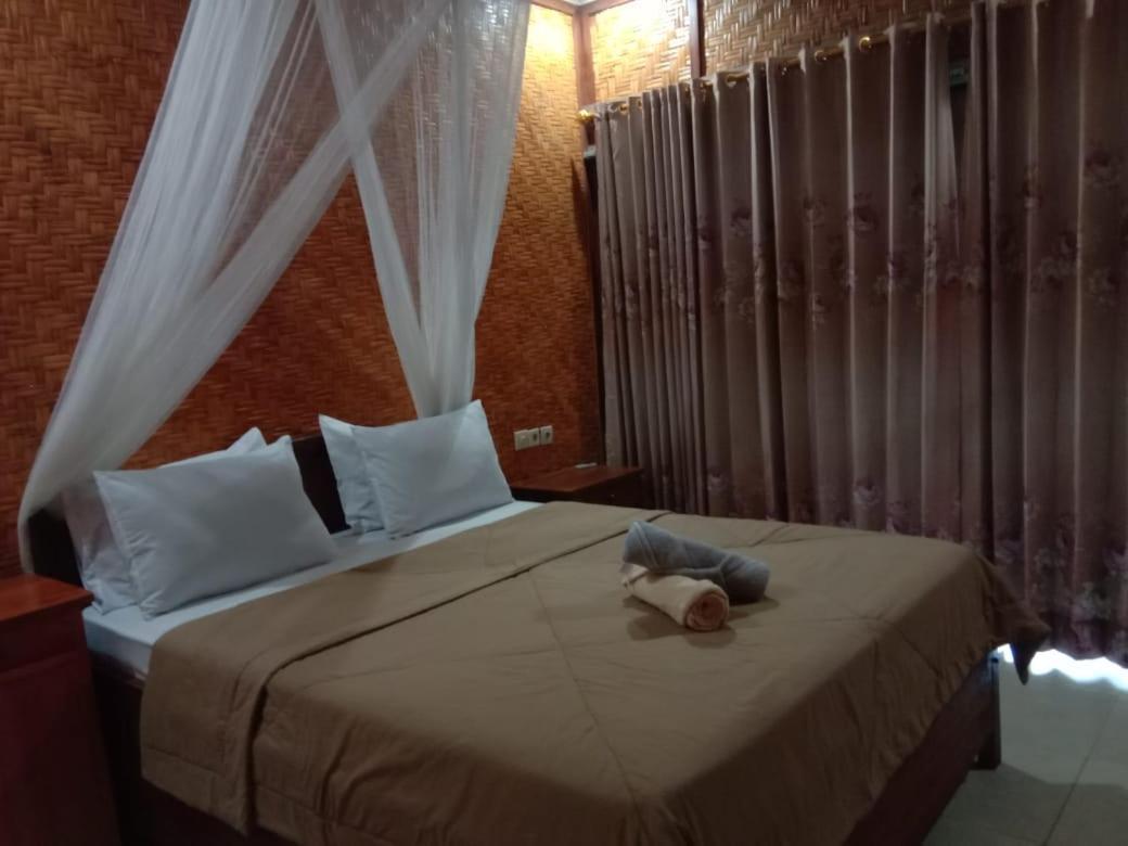 Ila Homestay Senaru Exteriör bild