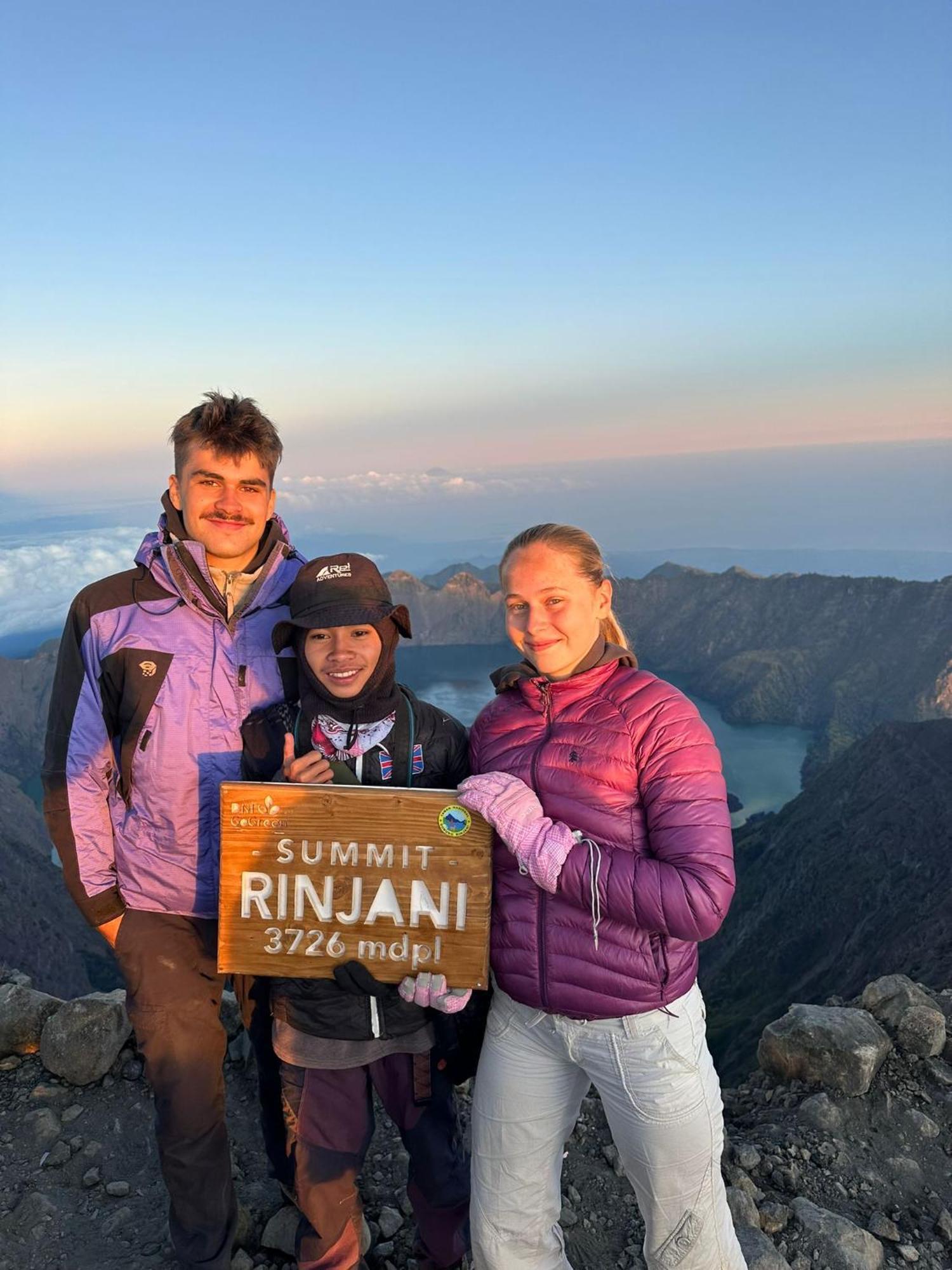 Ila Homestay Senaru Exteriör bild