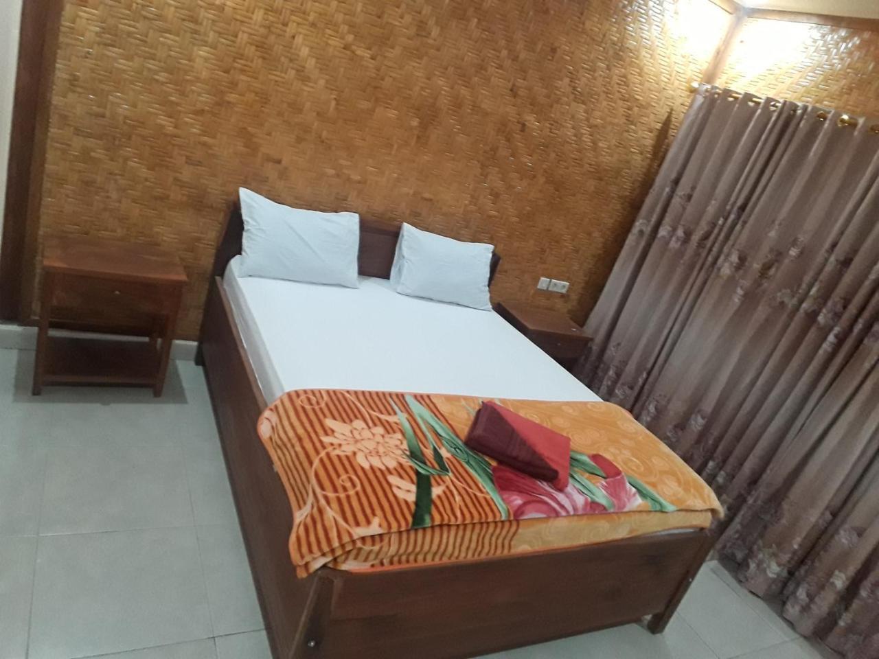 Ila Homestay Senaru Exteriör bild